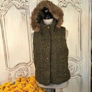 BB Dakota Tweed Faux Fur Hoodie Snow Day Casual Puffer Vest Size Large
